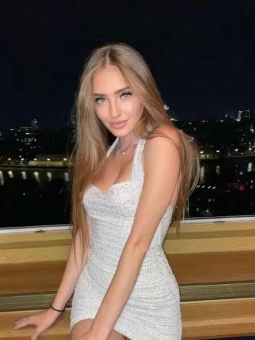 Анна Сочные Губы фото 2