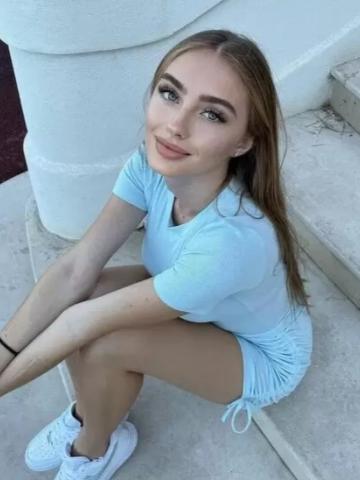 Анна Сочные Губы фото 3